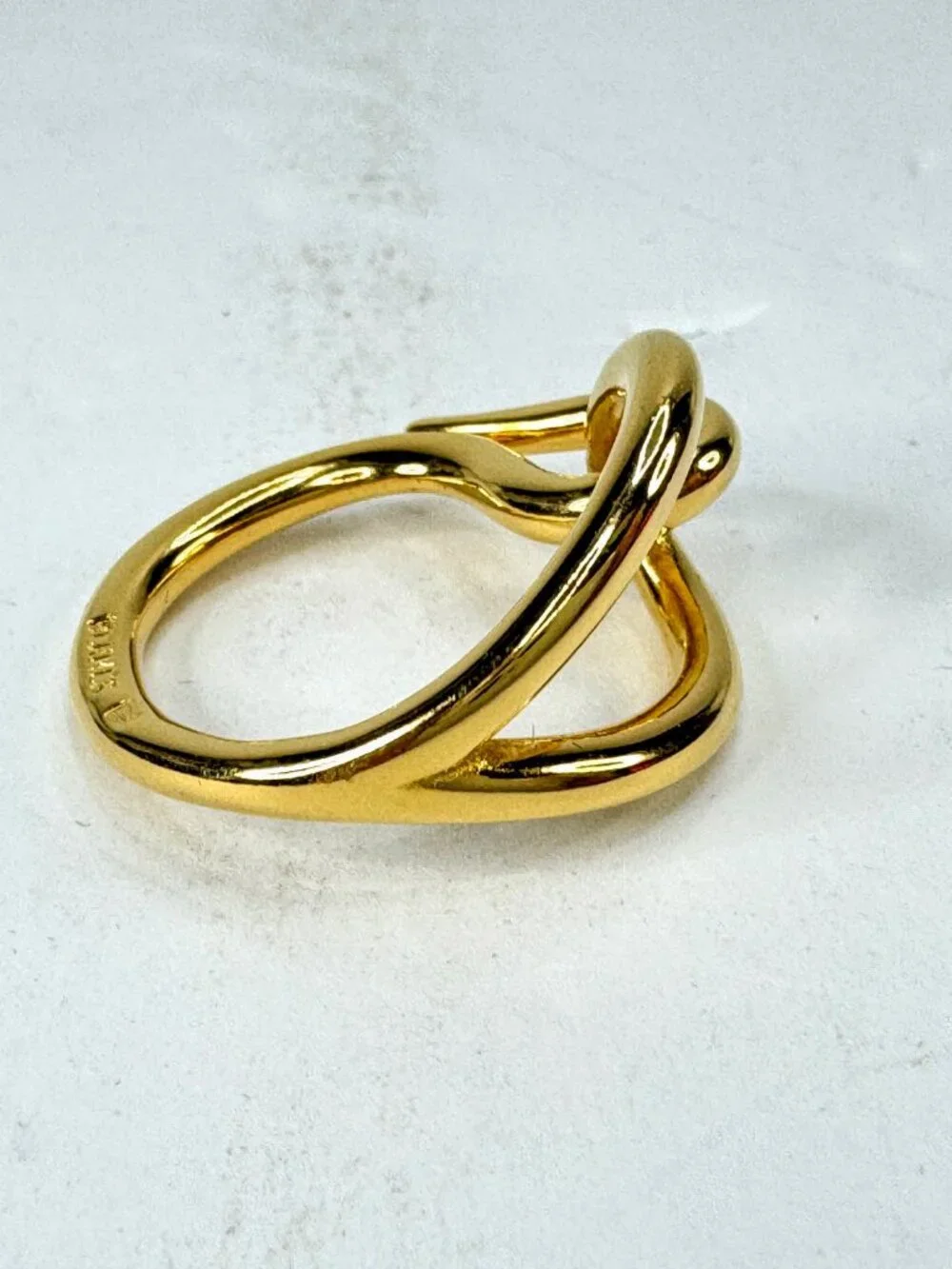 Vintage Hermès Anneau De Foulard Golden Metal Scarf Ring with Pouch GS856